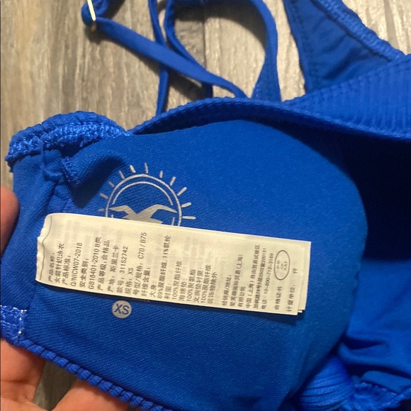 Hollister Vibrant Blue Bikini Top - Picture 5 of 8